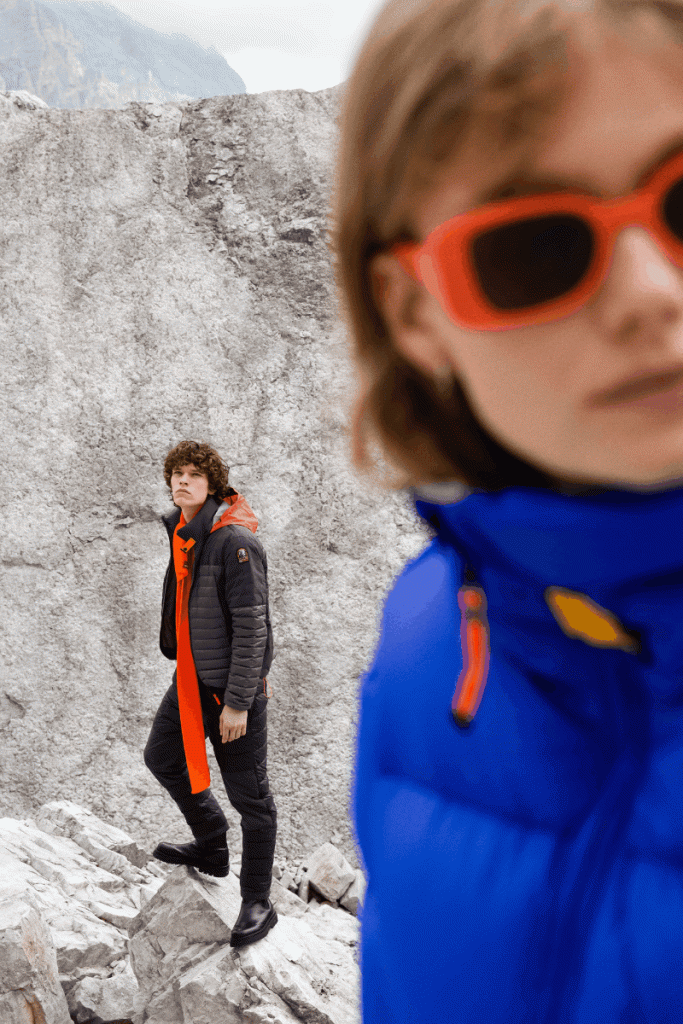  PJS-aw22.gif