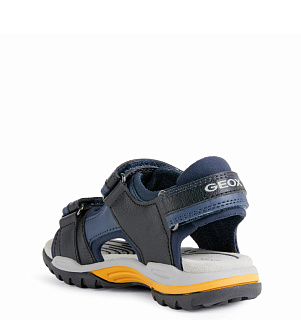 GEOX