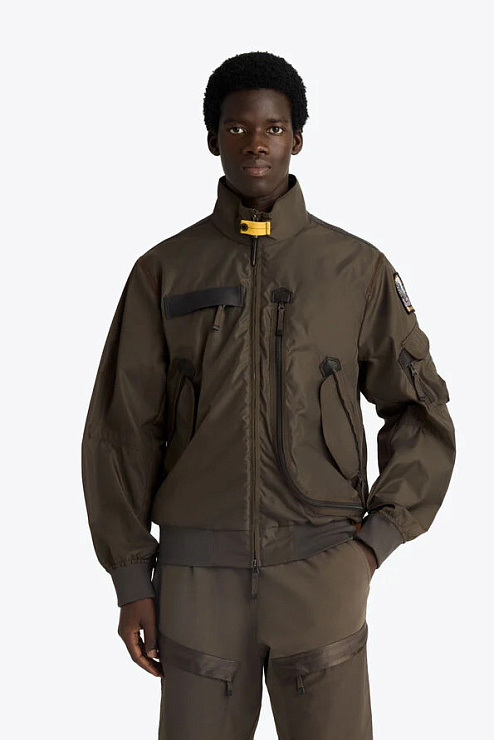 Parajumpers