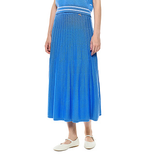 DREAMS by Alena Akhmadullina