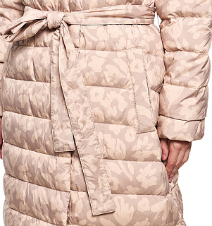 DREAMS by Alena Akhmadullina