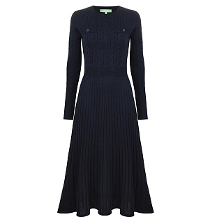 DREAMS by Alena Akhmadullina