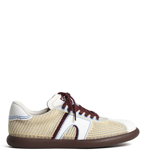 Camper