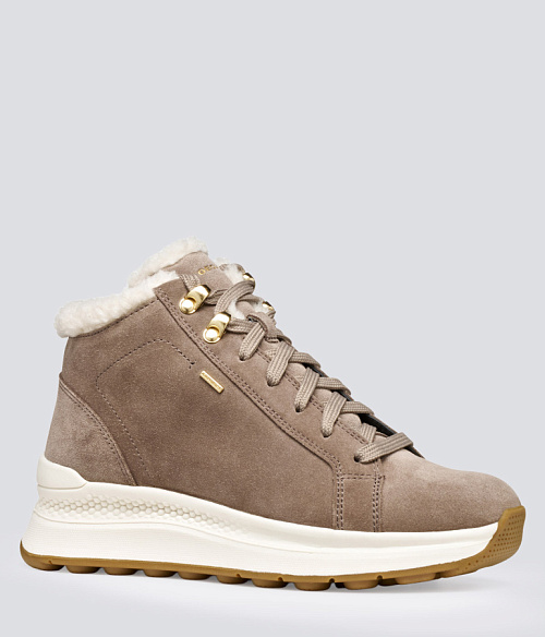 GEOX