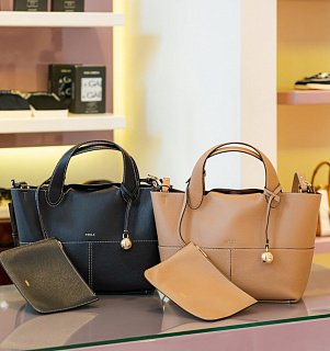Furla