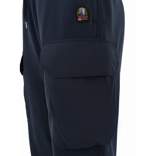 Parajumpers