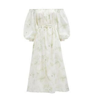 DREAMS by Alena Akhmadullina